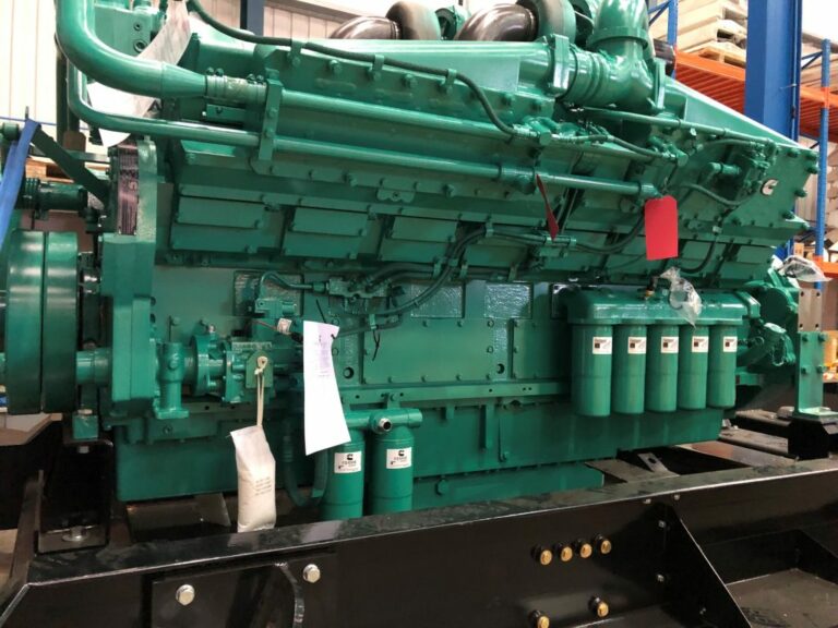 USED CUMMINS GENERATOR